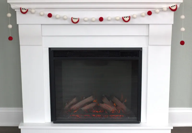 Apple Slice & Felt Ball Garland- Red & White