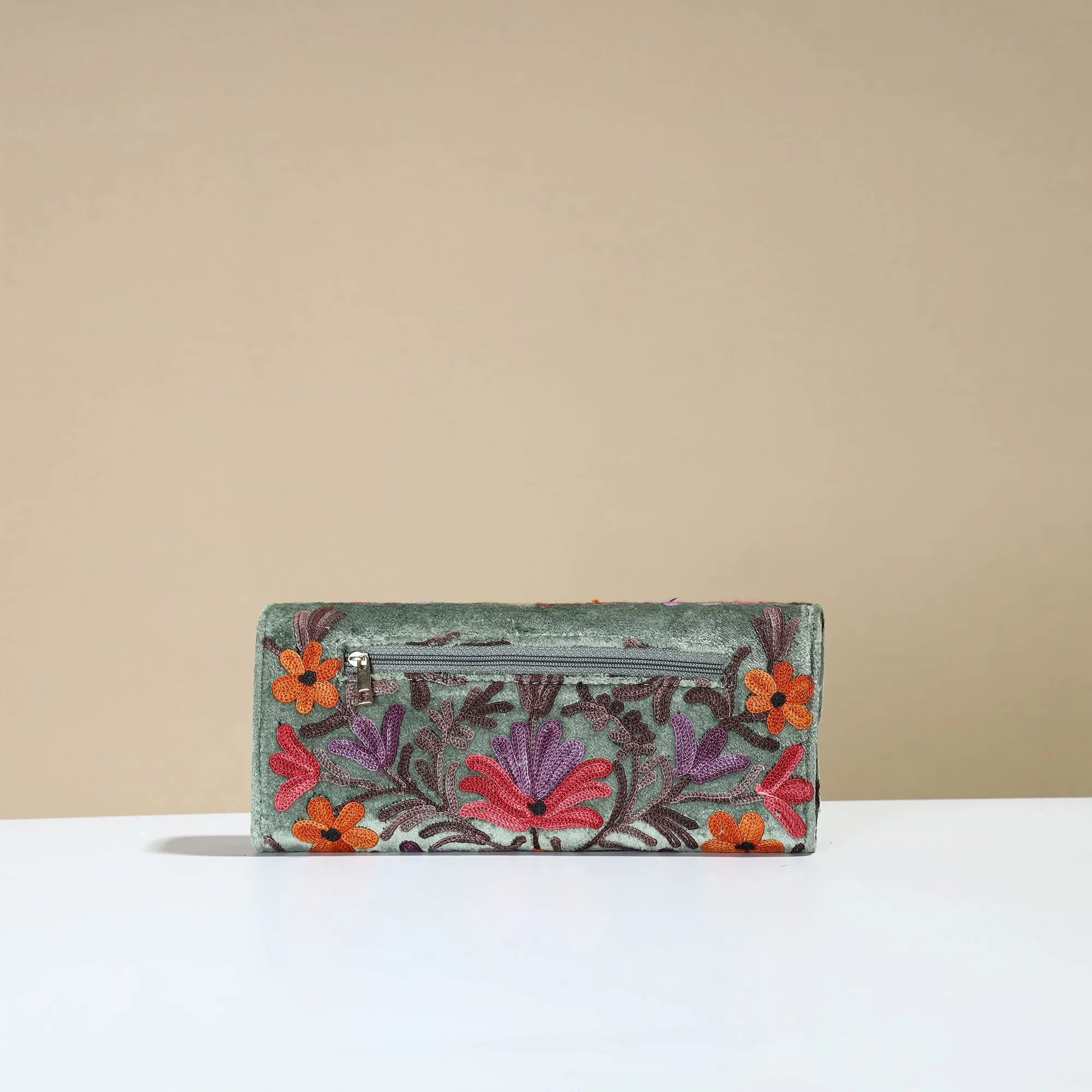 Authentic Kashmiri Crewel Embroidery Velvet Travel Wallet 59