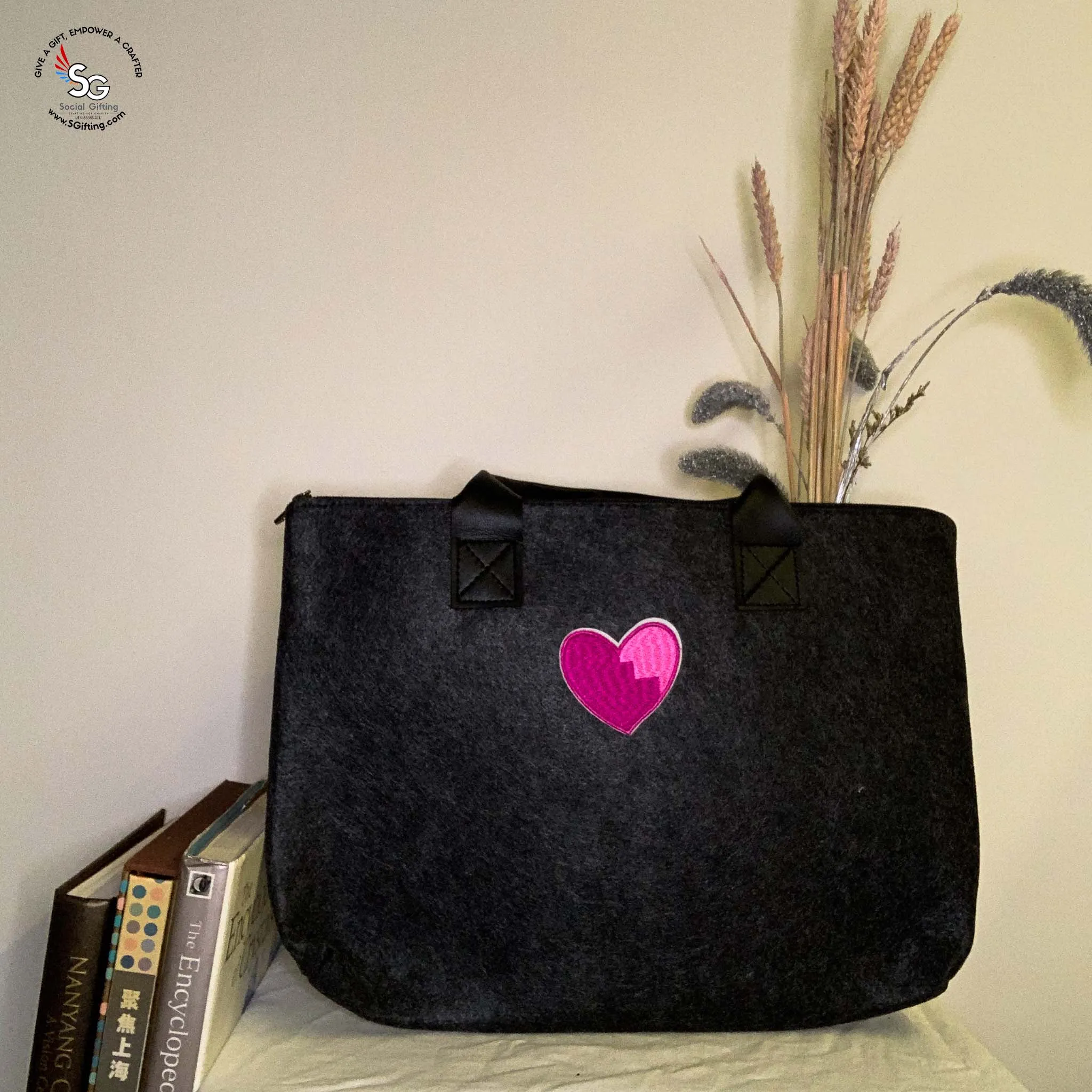 Felt Laptop Bag with Iron-on Patch - C