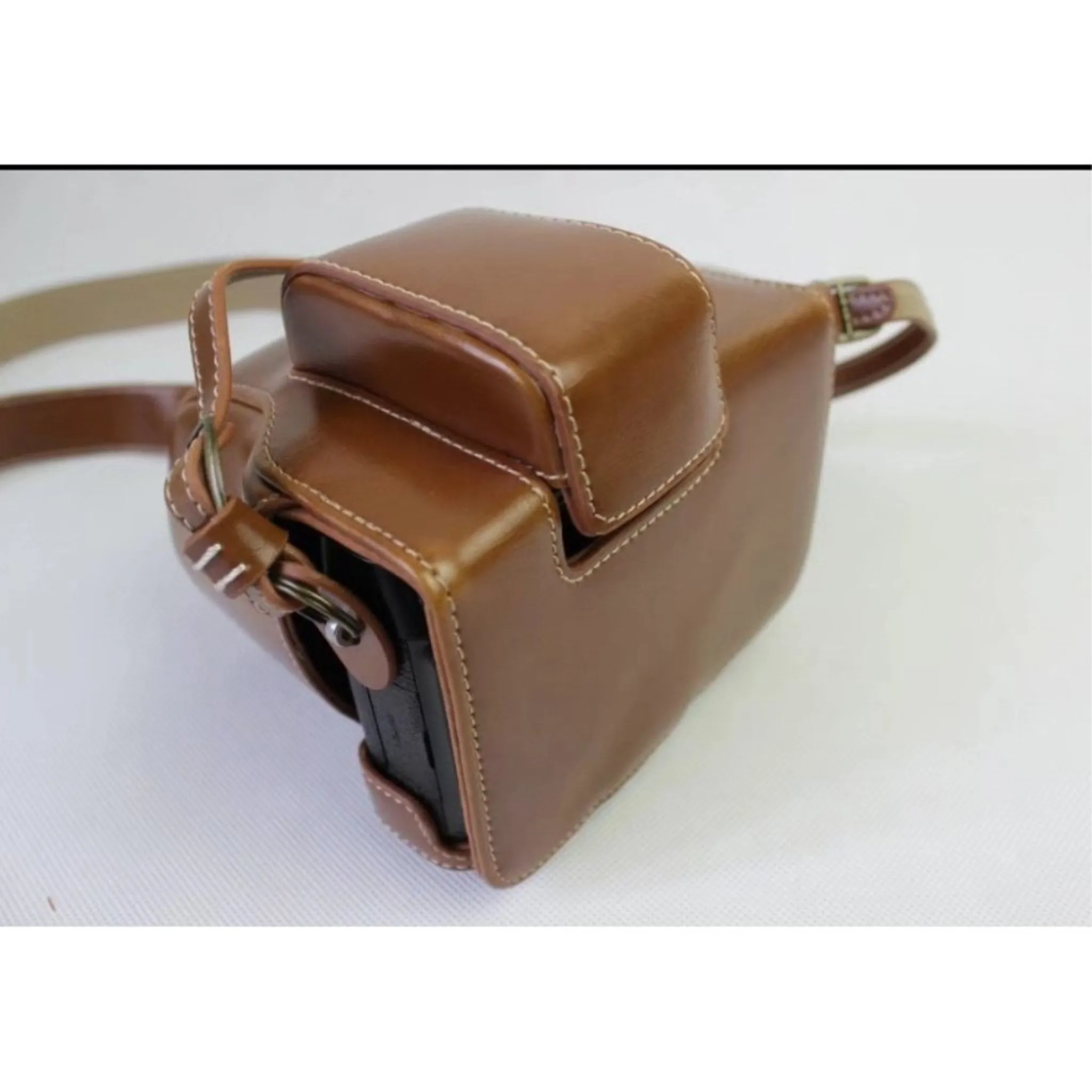 Fujifilm X-E3 leather protective case plus strap - Brown