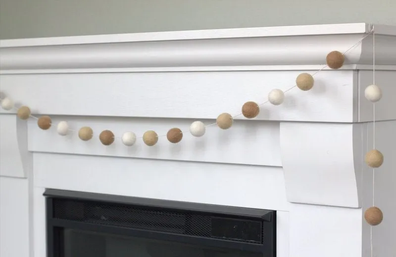 Neutral Felt Ball Garland- Tan Almond White