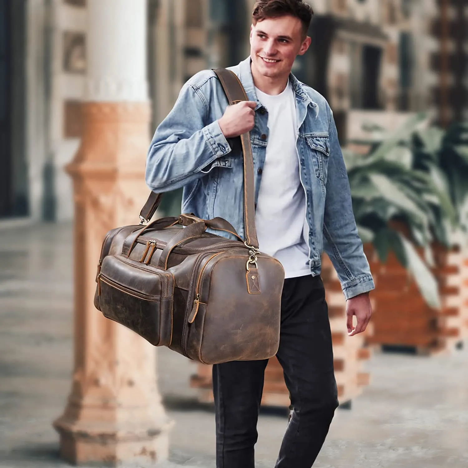 The Sabre Tooth – Men’s Vintage Leather Travel Duffle Bag