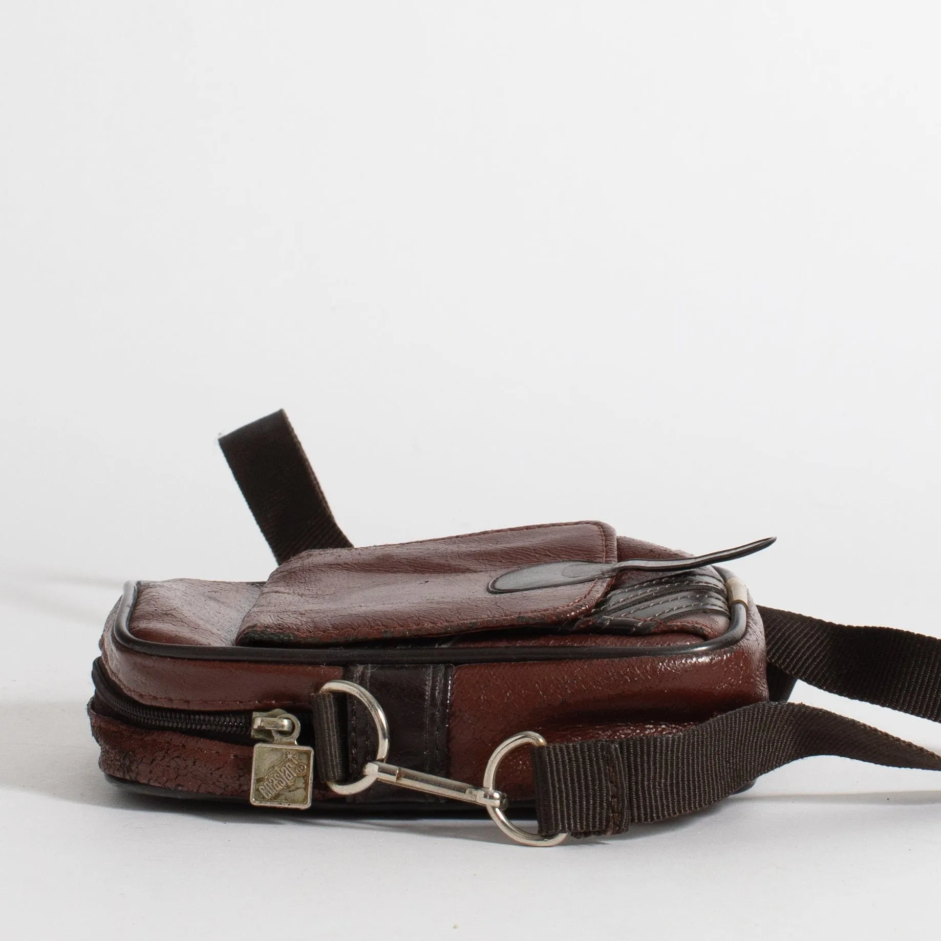 Vintage Brown Point and Shoot Pouch With Strap